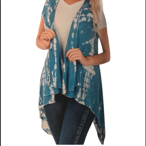 NWT.  Tye Dye vest by Sacred Threads.   219338.  02 GR/PK - Picture 2 of 4